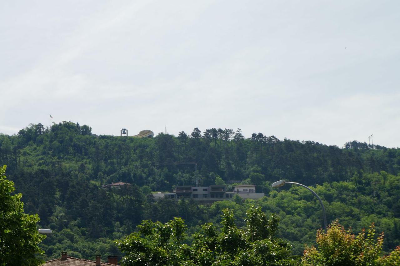 Ca Delle Rose Apartment โรเวเรโต ภายนอก รูปภาพ
