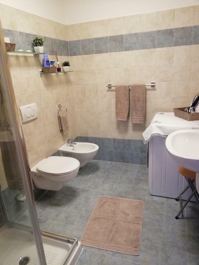 Ca Delle Rose Apartment โรเวเรโต ภายนอก รูปภาพ