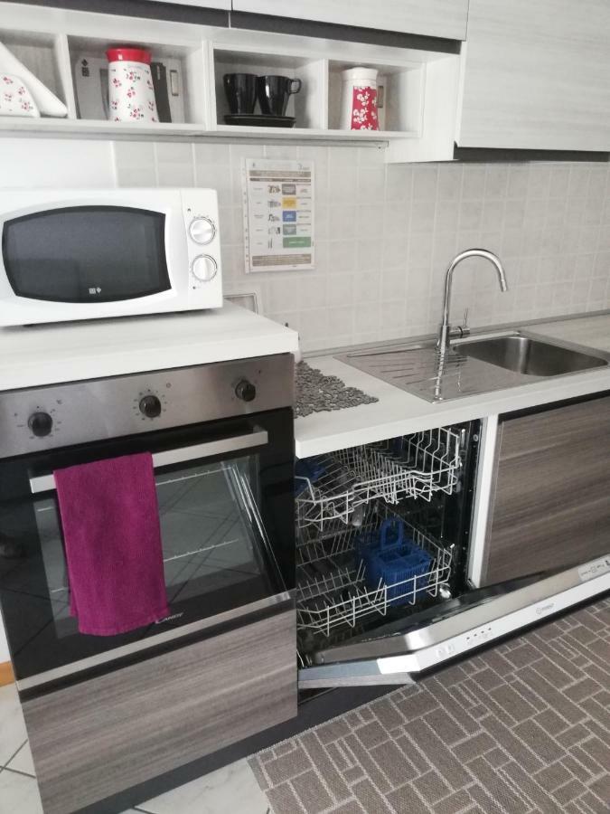 Ca Delle Rose Apartment โรเวเรโต ภายนอก รูปภาพ