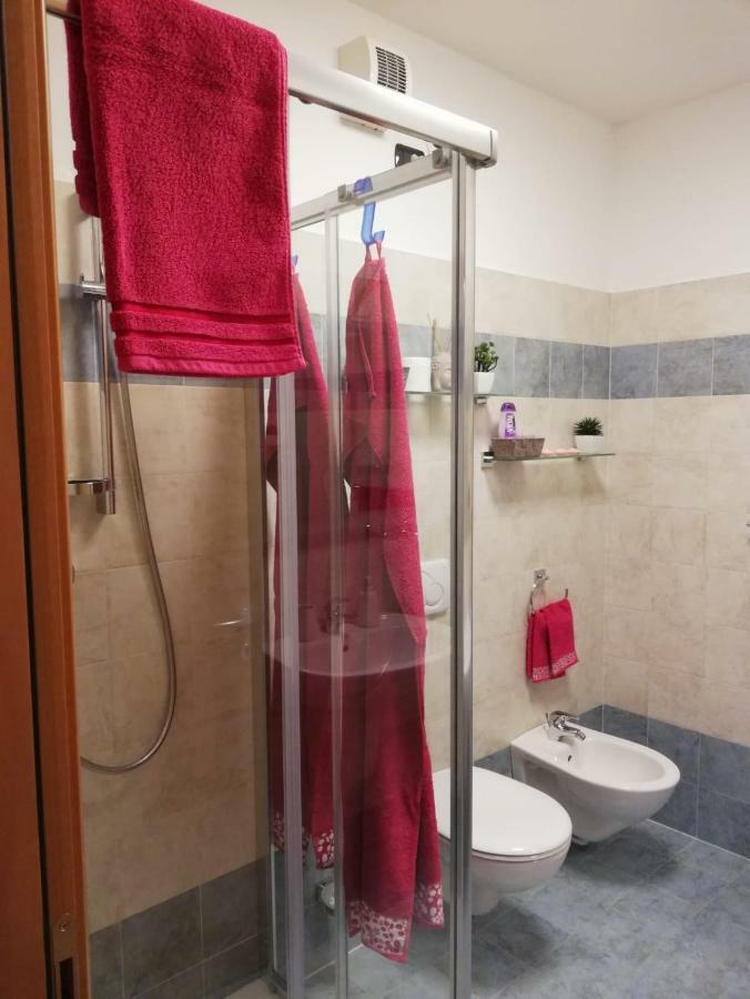 Ca Delle Rose Apartment โรเวเรโต ภายนอก รูปภาพ
